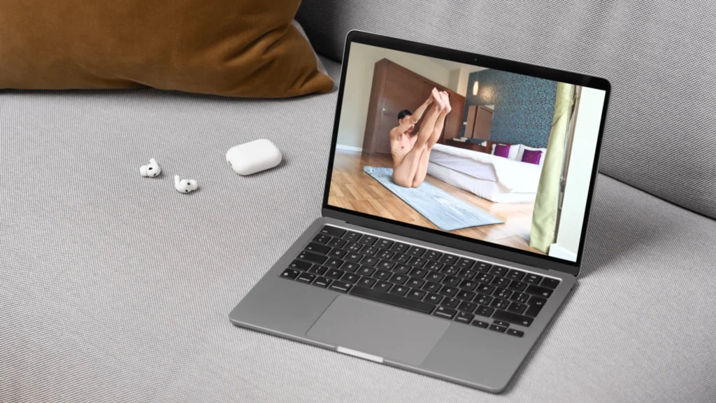 Naked Yoga Online